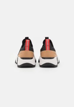 Sorel Kinetic™ Impact Strap - Trainers 11 Sorel Kinetic™ Impact Strap - Trainers -Sorel Sales Store 5af0a05c4b2b404b80705aa802f7a25c