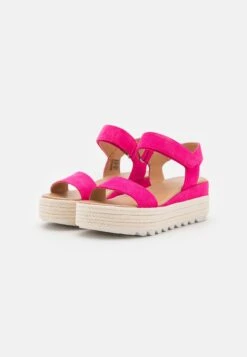 Sorel Cameron Flatform- Platform Sandals - Fuschia Fizz 10 Sorel Cameron Flatform- Platform Sandals - Fuschia Fizz -Sorel Sales Store 60f3f2c4c45e469ebcd6fb3d6be9fad3