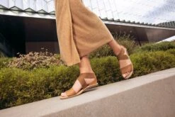 Sorel Ella Sandals - Women's|-|Sandales Ella - Femme -Sorel Sales Store SRL 1787541 7E 7ELifestyle3