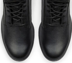 Sorel Phoenix Lace Boots - Women's|-|Bottes à Lacets Phoenix - Femme -Sorel Sales Store SRL 1807761 7EBlack 7ETop 9a89abcb 3810 441a bb98 7b233b5e1ca6