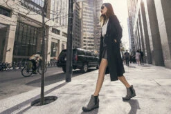 Sorel Joan Of Arctic II Wedge Chelsea Boots - Women's|-|Bottes Chelsea à Semelle Compensée Joan Of Arctic II - Femme -Sorel Sales Store SRL 1808551 7E 7ELifestyle 20Six 12d9f6c7 2ba6 40e0 a867 4054ca2c8eb9