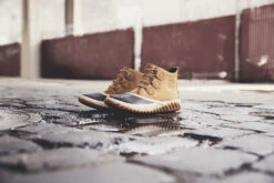 Sorel Out N About Plus Boots - Women's|-|Bottes Out N About Plus - Femme -Sorel Sales Store SRL 1809121 7E 7ELifestyle 20Three 599c2592 87b3 4153 9b21 54cb3d4f53ba