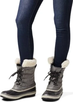 Sorel Winter Carnival Boots - Women's|-|Bottes Winter Carnival - Femme 29 Sorel Winter Carnival Boots - Women's|-|Bottes Winter Carnival - Femme -Sorel Sales Store SRL 1855081 7E 7Emodel 20Quarry 20 20Black