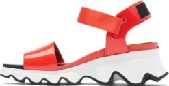 Sorel Kinetic Sandals - Women's|-|Sandales Kinetic - Femme -Sorel Sales Store SRL 1943731 7E 7ESide 20Signal 20Red