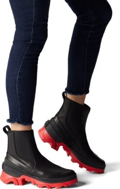 Sorel Brex Chelsea Bootie - Women's|-|Bottine Brex Chelsea - Femme -Sorel Sales Store SRL 1951221 7E 7EDetail5 20Black 20 20Cherrybomb 5c13baf6 db40 40e0 900e 01c9ab842bcc