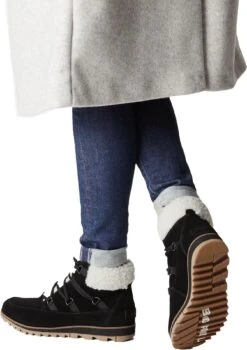 Sorel Harlow Lace Cozy Bootie - Women’s|-|Bottillon Lacé Douillet Harlow - Femme -Sorel Sales Store SRL 1977351 7E 7EDetail6 20Black 20 20Gum 2010